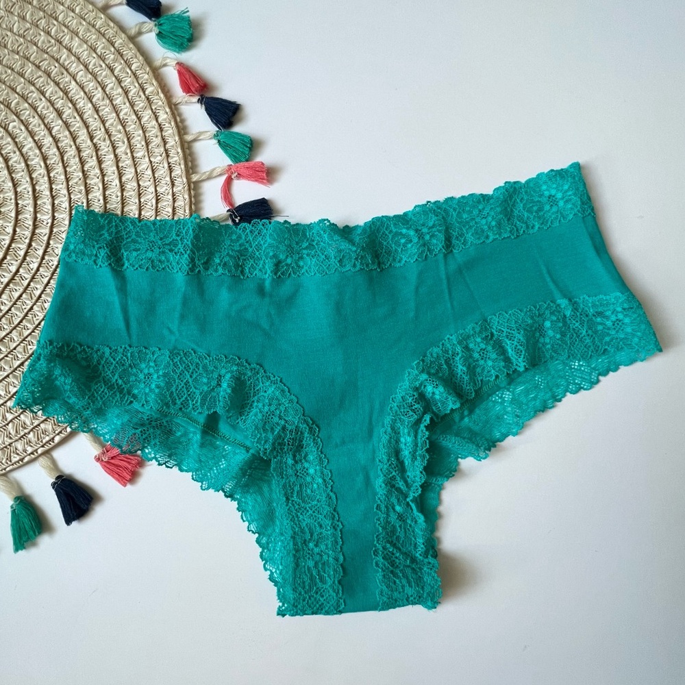 Victoria's Secret FLower Lace-Waist Cotton Cheeky Panty Capri Sea M NEW